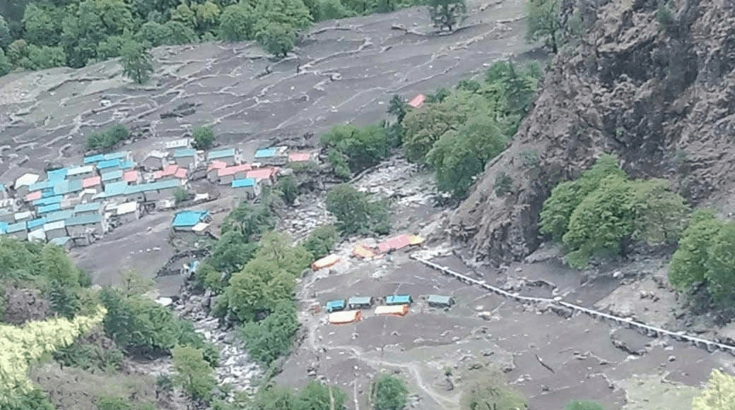 असिनासहितको वर्षापछि हुम्लाको नेप्कामा बाढी–पहिरो, भेडाबाख्रा र खेतीयोग्य जग्गामा क्षति, डाँफे आधारभूत विद्यालय बग्यो