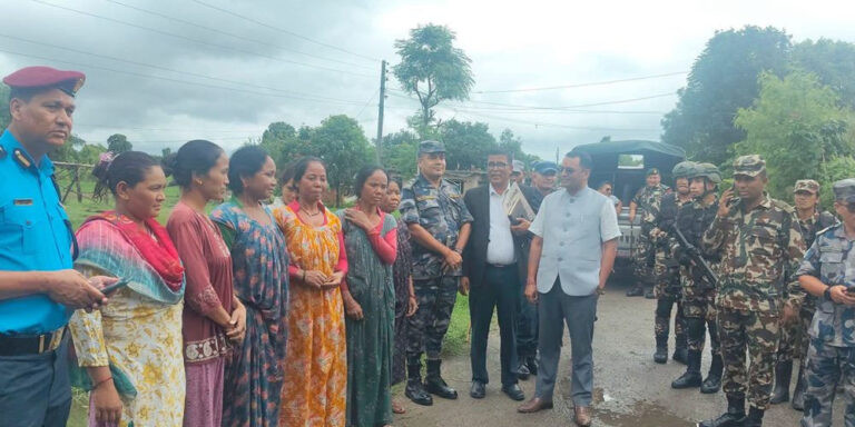 च्याउ टिप्न जाँदा सम्पर्कविहीन भएका १४ महिला परिवारको सम्पर्कमा